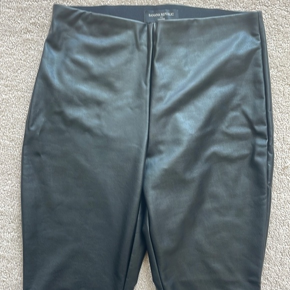 Banana Republic Vegan Leather Legging - Picture 2 of 6